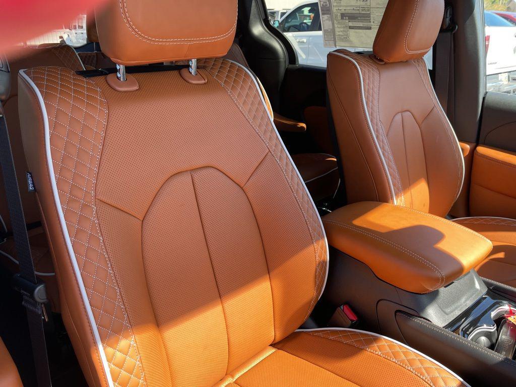 new 2026 Chrysler Pacifica car, priced at $53,090