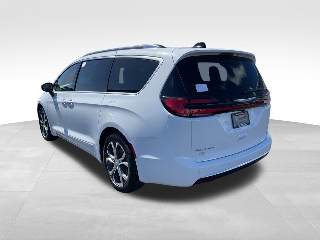 new 2026 Chrysler Pacifica car, priced at $53,090