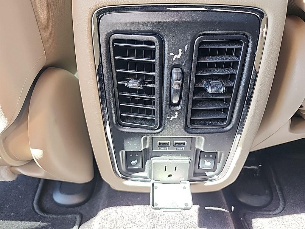 used 2018 Jeep Grand Cherokee car, priced at $15,995