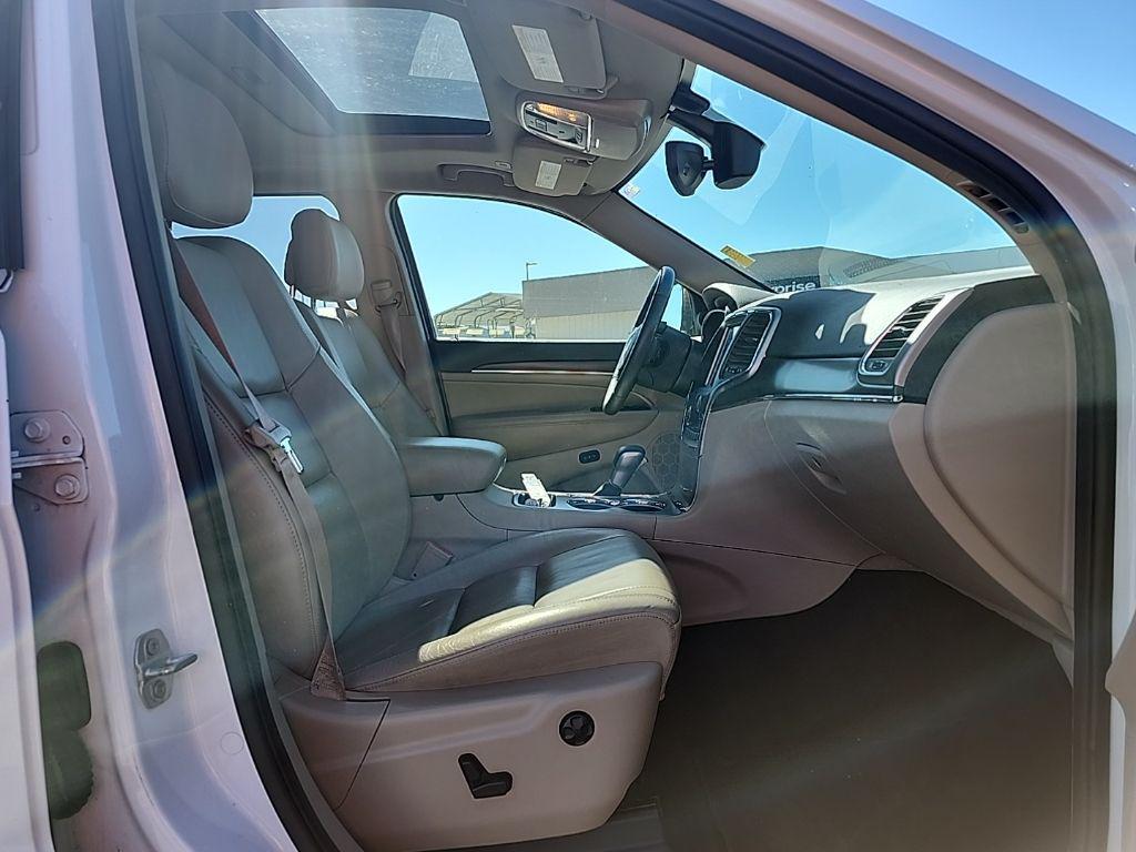 used 2018 Jeep Grand Cherokee car, priced at $15,995