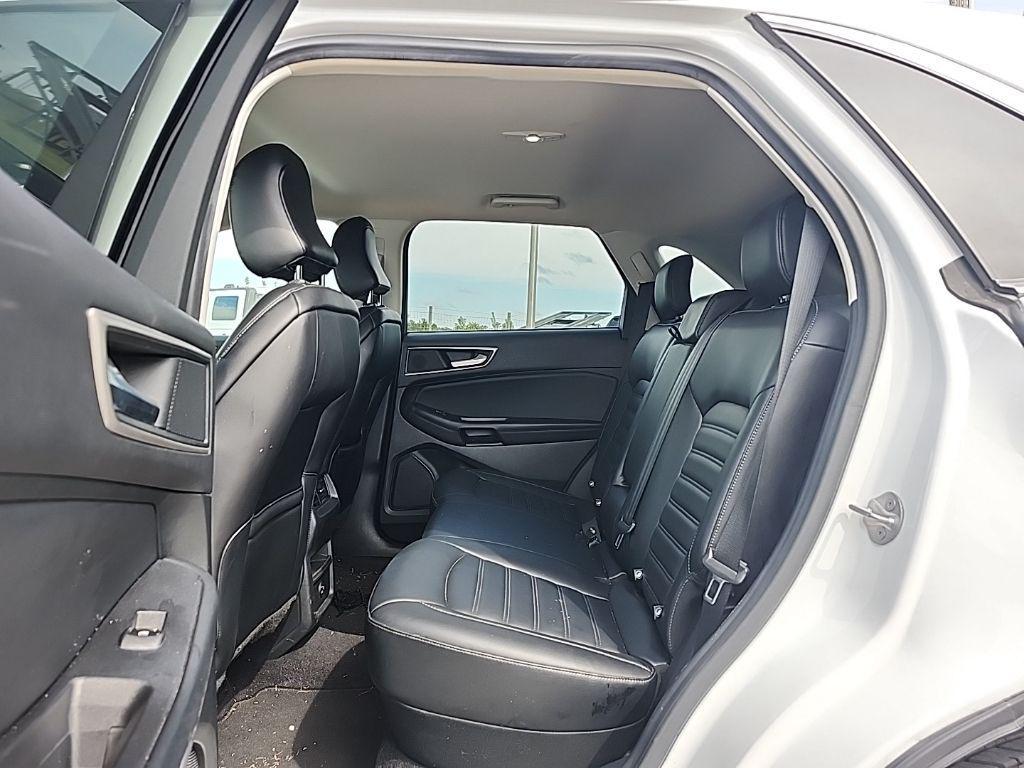 used 2022 Ford Edge car, priced at $21,995