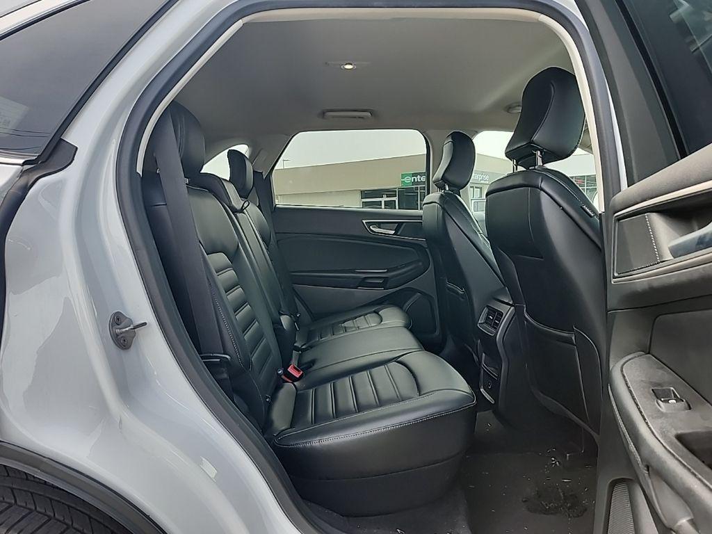used 2022 Ford Edge car, priced at $21,995