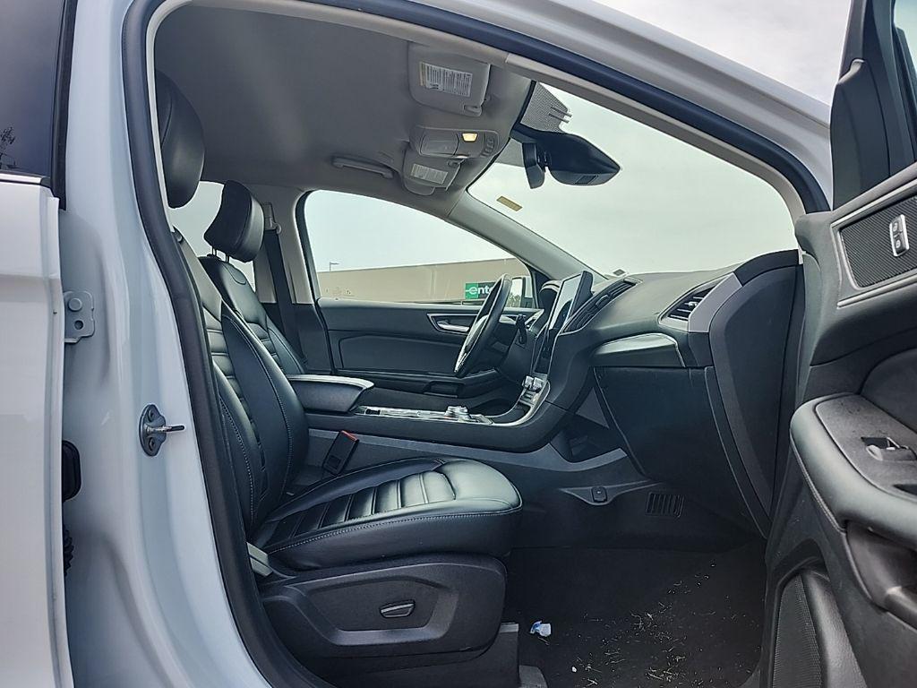 used 2022 Ford Edge car, priced at $21,995