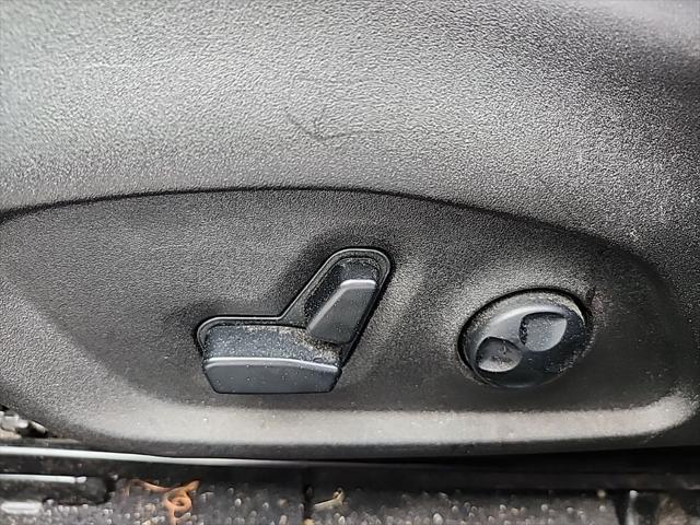 used 2019 Jeep Renegade car, priced at $18,370