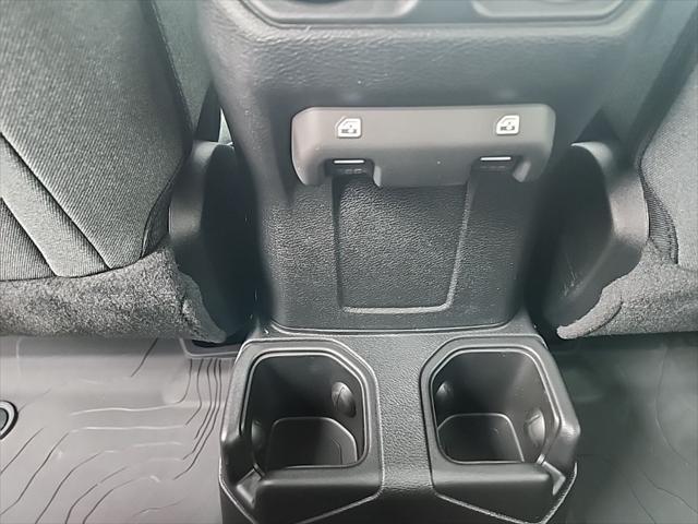 new 2025 Jeep Gladiator car, priced at $42,184
