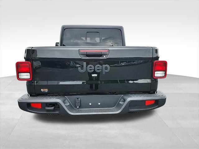 new 2025 Jeep Gladiator car, priced at $42,184