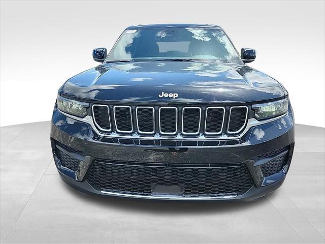 new 2025 Jeep Grand Cherokee car, priced at $41,415