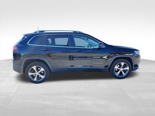 used 2019 Jeep Cherokee car, priced at $15,495