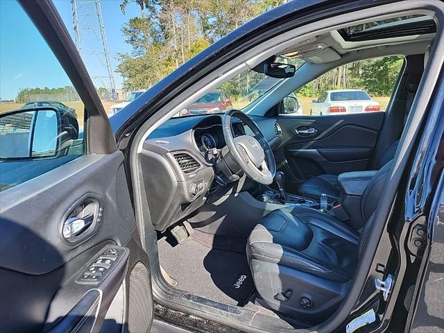 used 2019 Jeep Cherokee car, priced at $15,495