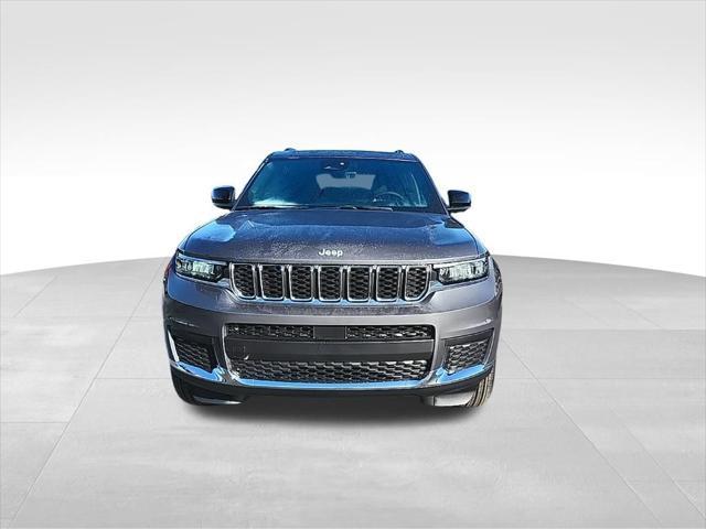 new 2025 Jeep Grand Cherokee car, priced at $44,920