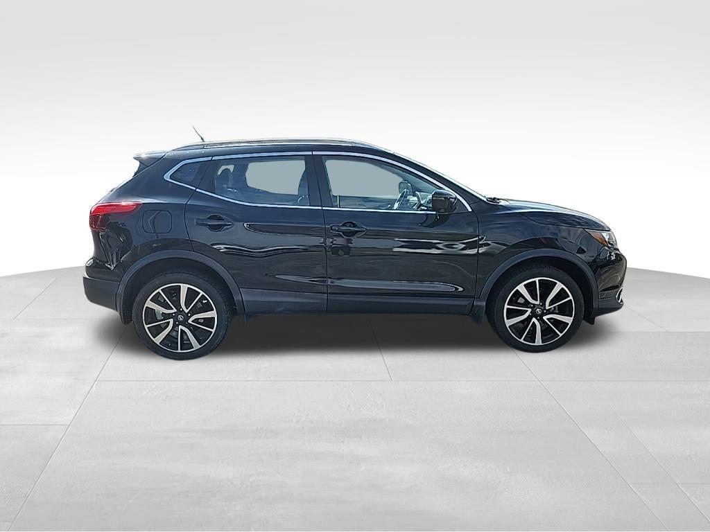 used 2018 Nissan Rogue Sport car, priced at $15,395