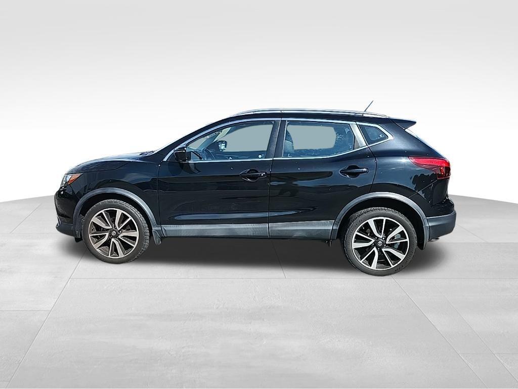 used 2018 Nissan Rogue Sport car, priced at $15,395