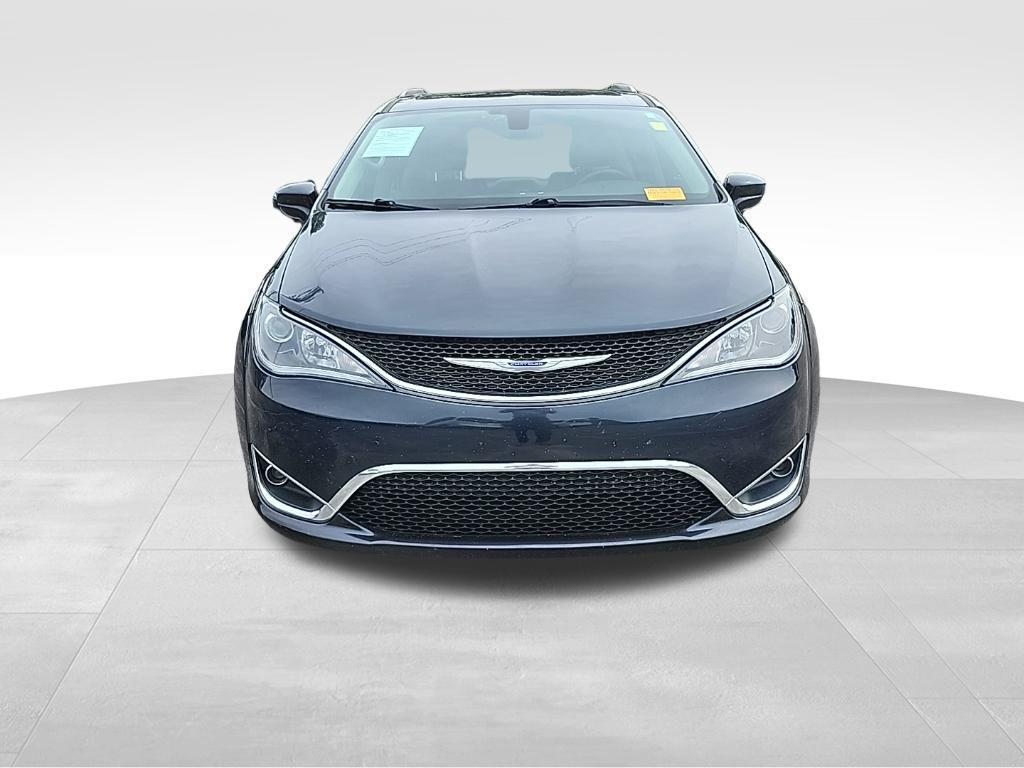 used 2020 Chrysler Pacifica car, priced at $15,674