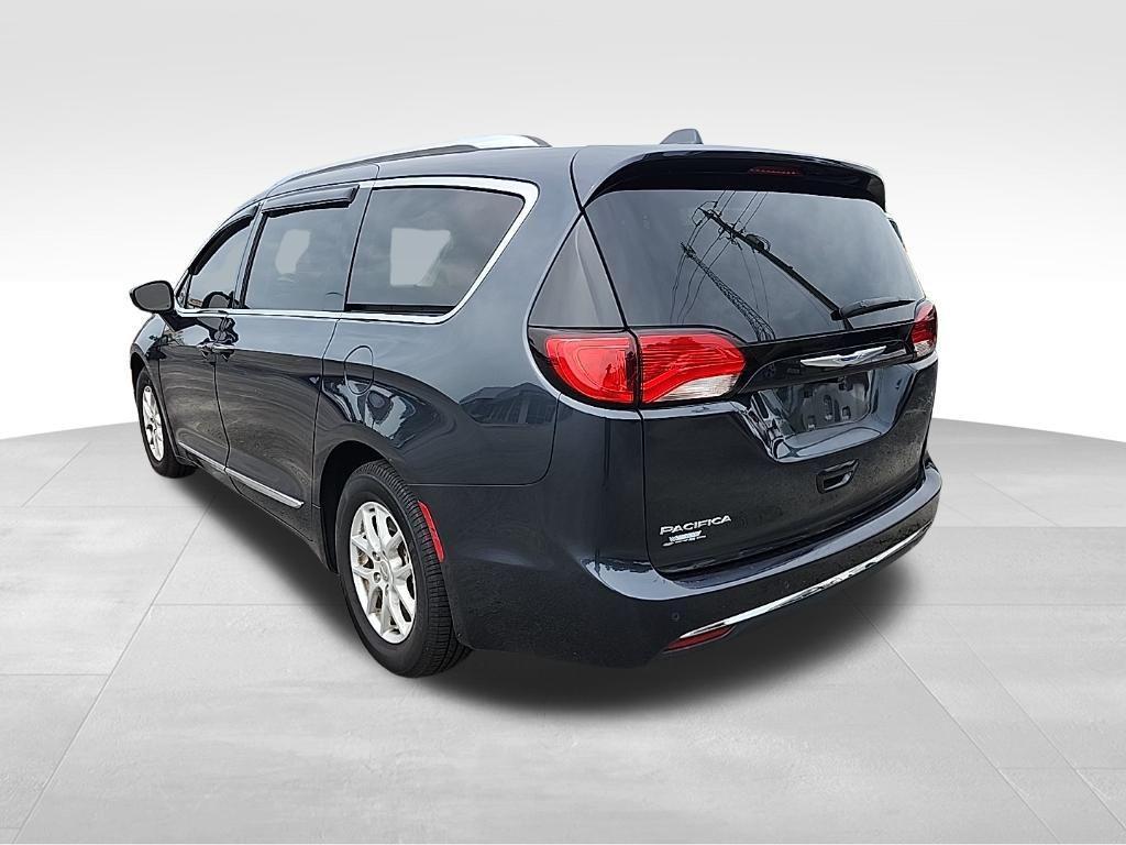 used 2020 Chrysler Pacifica car, priced at $15,674