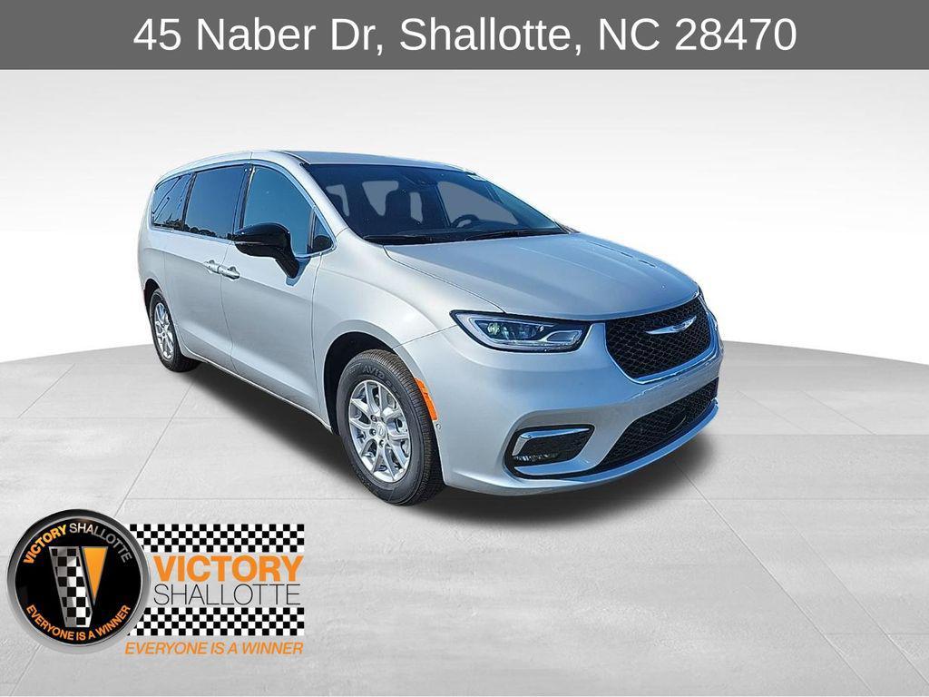 new 2026 Chrysler Pacifica car, priced at $41,500