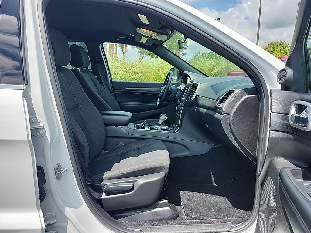 used 2019 Jeep Grand Cherokee car, priced at $17,495