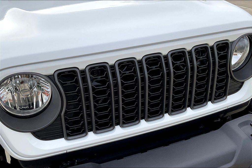new 2024 Jeep Gladiator car, priced at $41,999