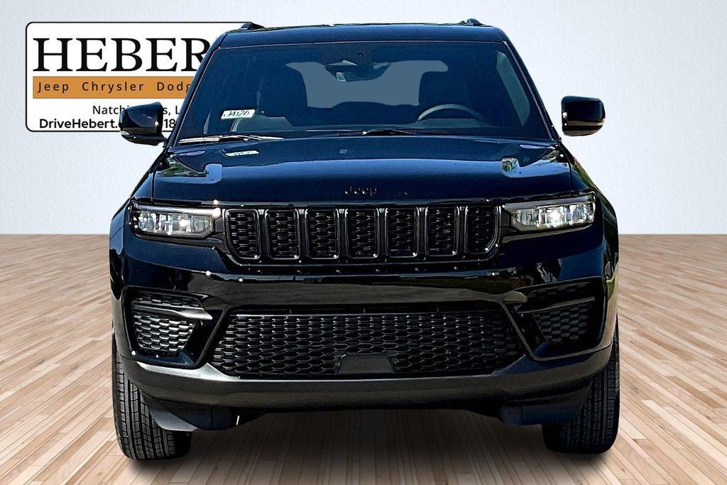 new 2024 Jeep Grand Cherokee car, priced at $40,799