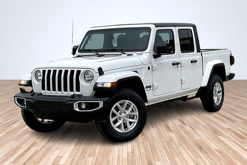 new 2023 Jeep Gladiator car, priced at $43,597