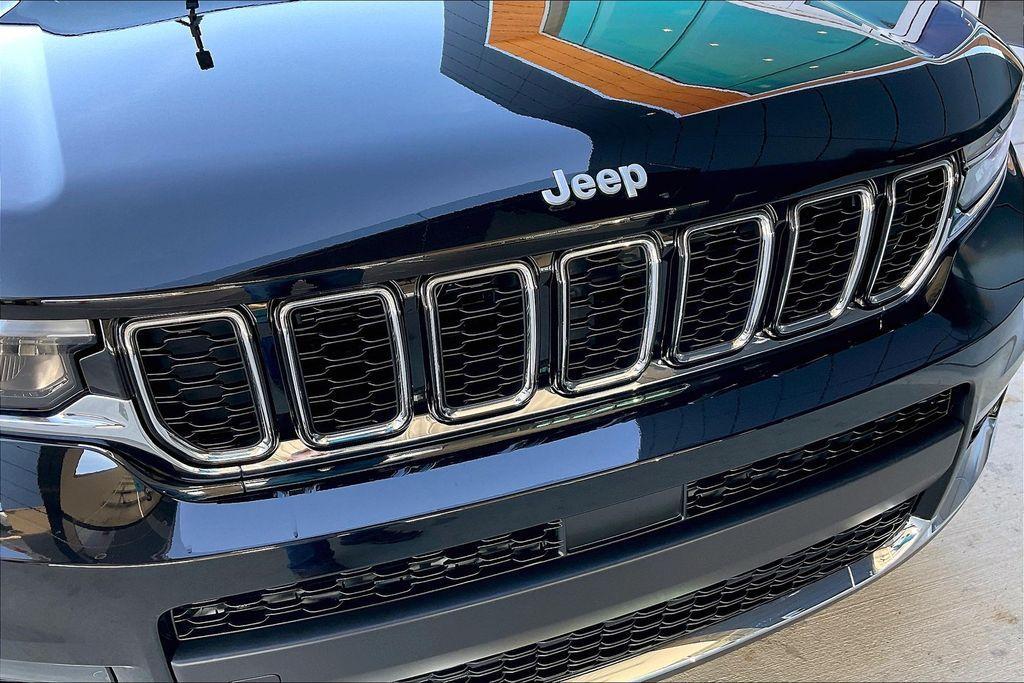 new 2024 Jeep Grand Cherokee L car, priced at $47,346