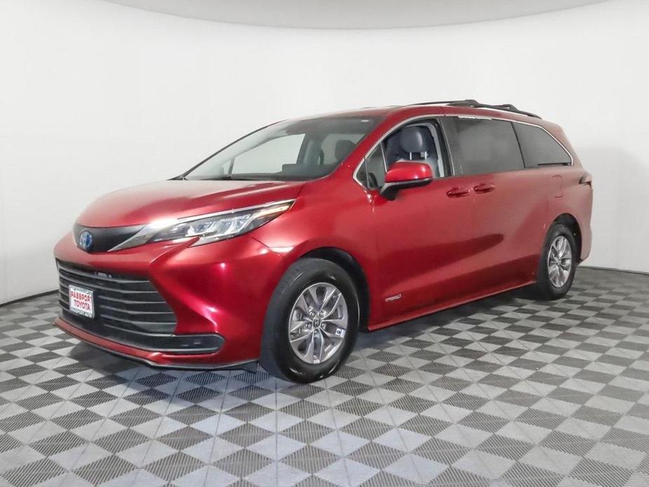used 2021 Toyota Sienna car, priced at $31,111