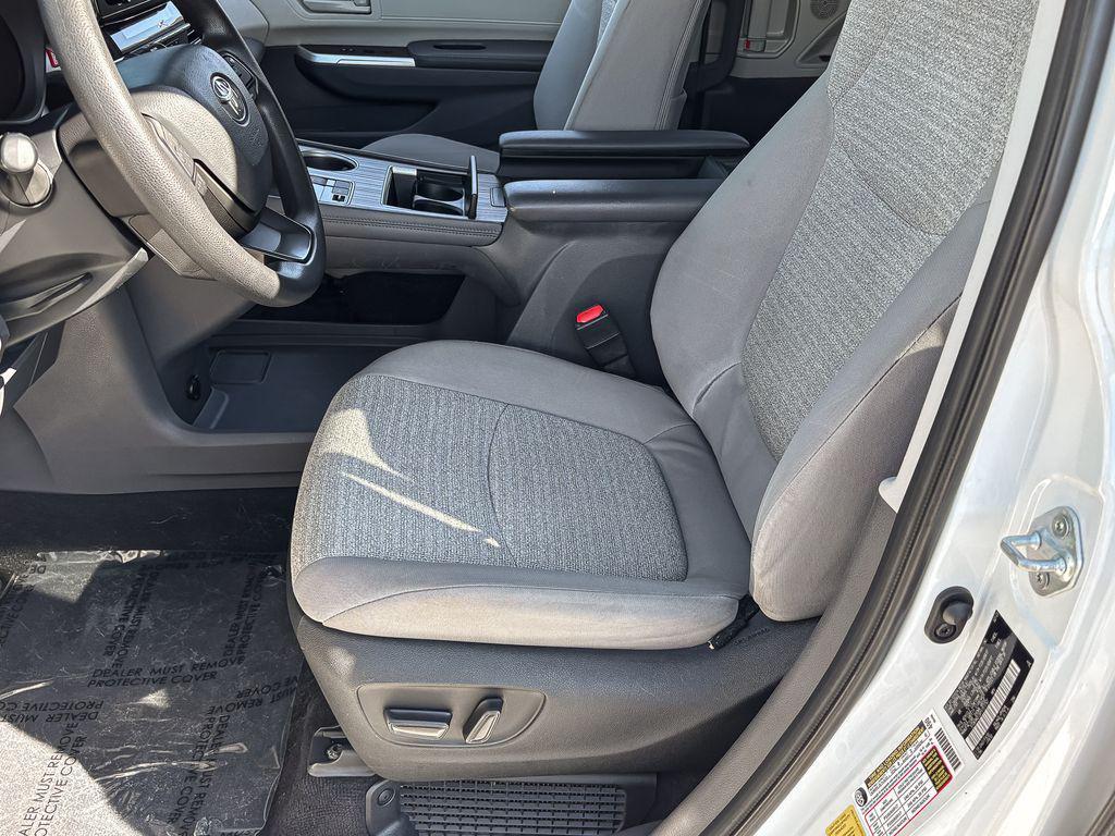 used 2023 Toyota Sienna car, priced at $31,900