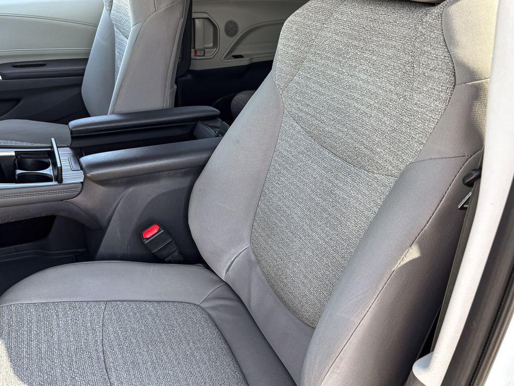 used 2023 Toyota Sienna car, priced at $31,900