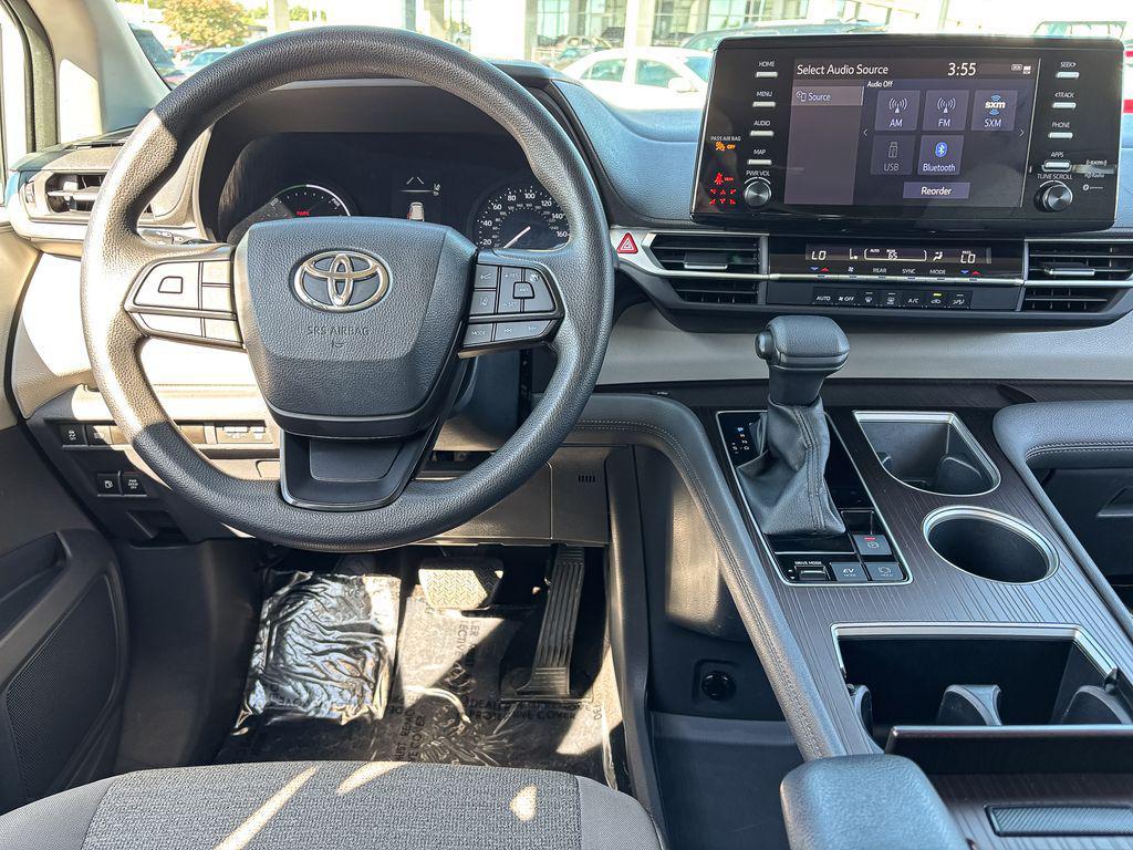 used 2023 Toyota Sienna car, priced at $31,900