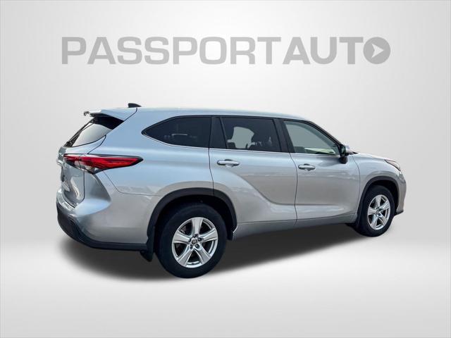 used 2023 Toyota Highlander car, priced at $33,000
