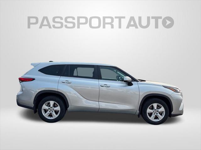 used 2023 Toyota Highlander car, priced at $33,000