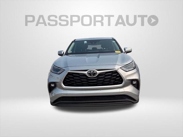 used 2023 Toyota Highlander car, priced at $33,000