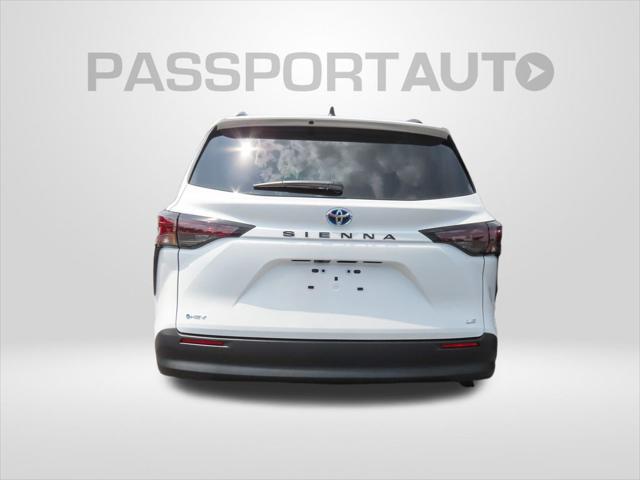 new 2025 Toyota Sienna car, priced at $41,120