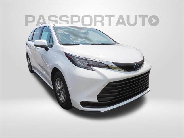new 2025 Toyota Sienna car, priced at $41,120