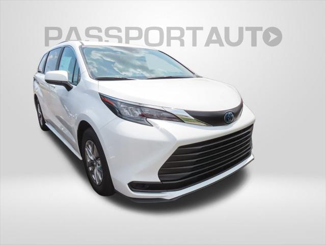 new 2025 Toyota Sienna car, priced at $41,120