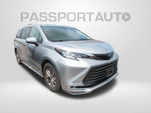 used 2023 Toyota Sienna car, priced at $39,369
