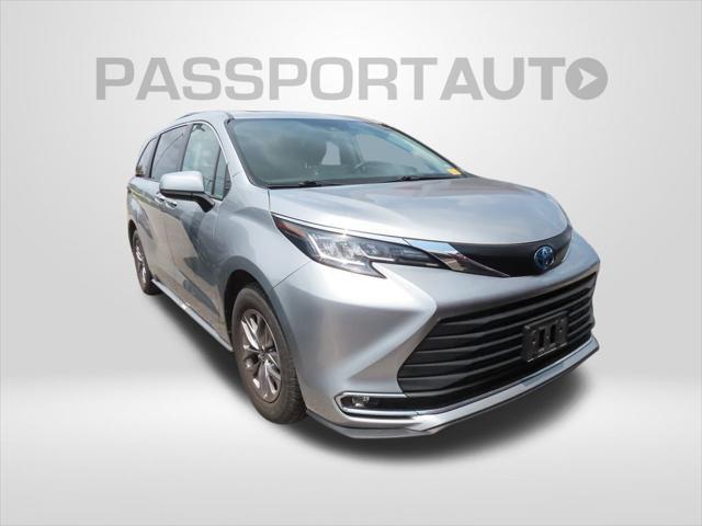 used 2023 Toyota Sienna car, priced at $39,369