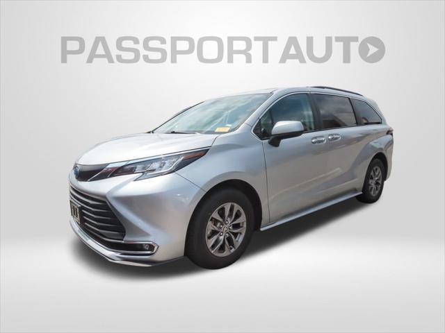 used 2023 Toyota Sienna car, priced at $39,369
