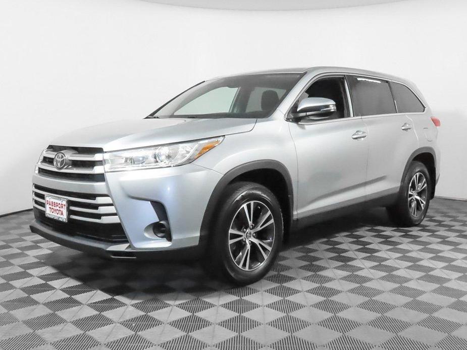 used 2019 Toyota Highlander car, priced at $25,281