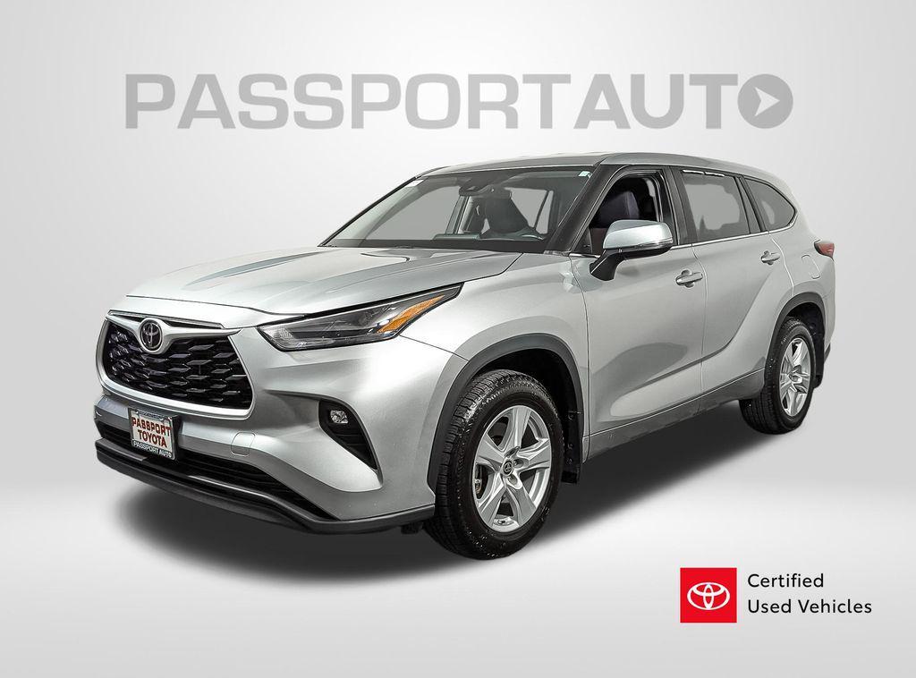 used 2023 Toyota Highlander car, priced at $32,827