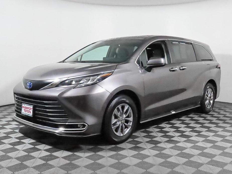 used 2022 Toyota Sienna car, priced at $39,000