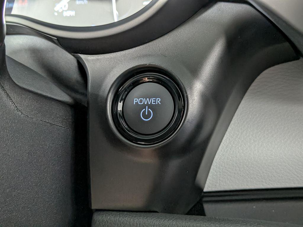 new 2025 Toyota Sienna car, priced at $50,480