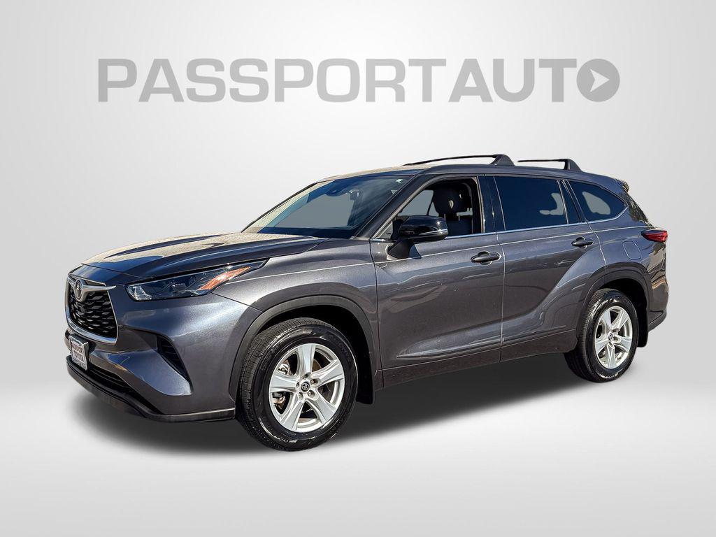 used 2022 Toyota Highlander car, priced at $27,284