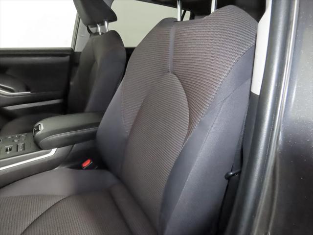 used 2023 Toyota Highlander car, priced at $34,071