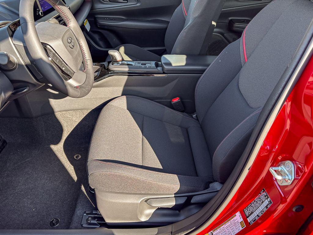 new 2026 Toyota Prius Plug-In Hybrid car, priced at $35,281