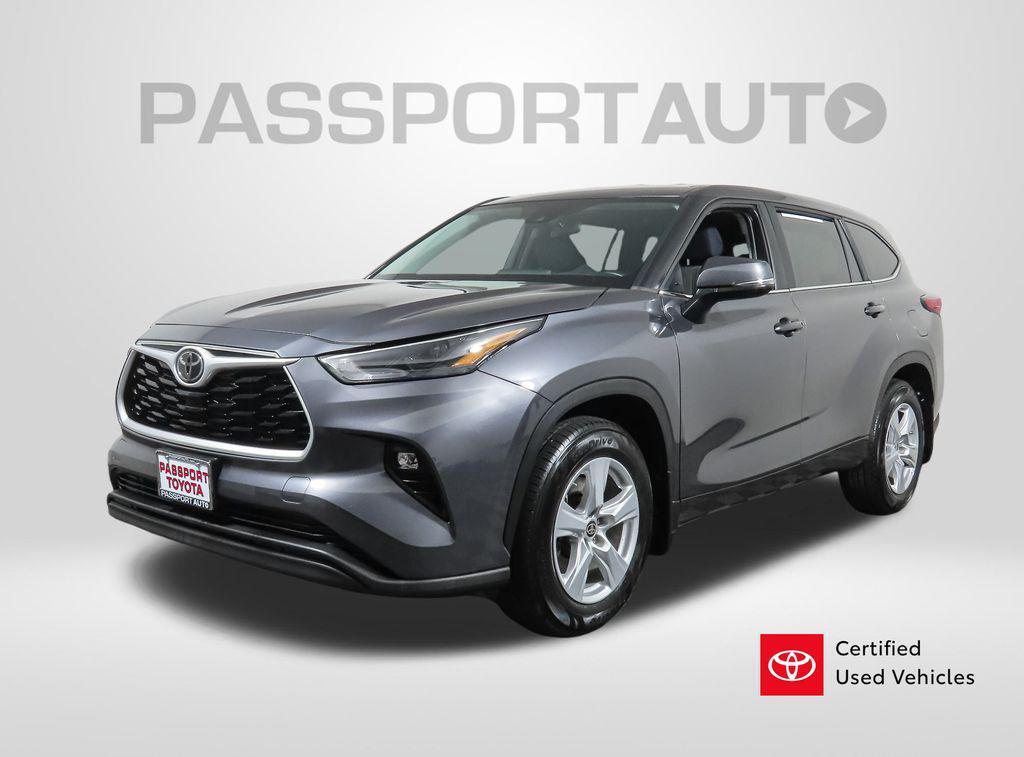 used 2023 Toyota Highlander car, priced at $32,668