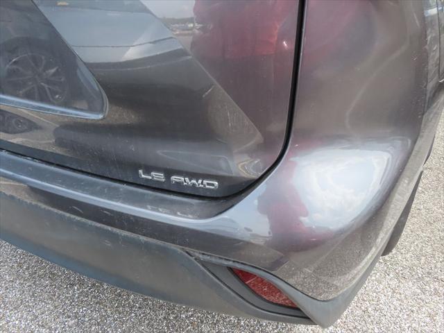 used 2023 Toyota Highlander car, priced at $34,476
