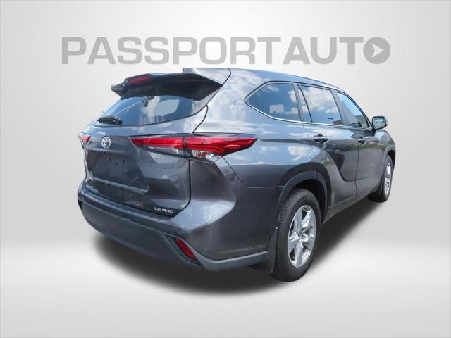 used 2023 Toyota Highlander car, priced at $34,476
