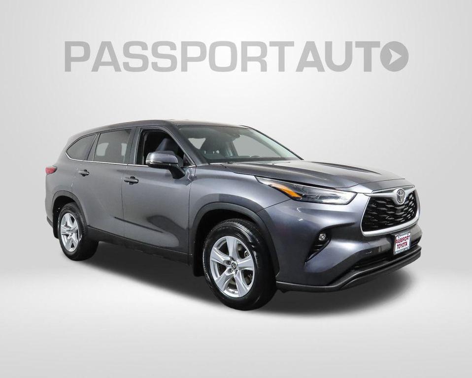 used 2023 Toyota Highlander car, priced at $32,668
