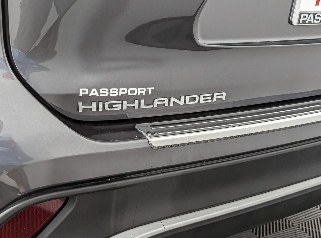 used 2022 Toyota Highlander car, priced at $35,516