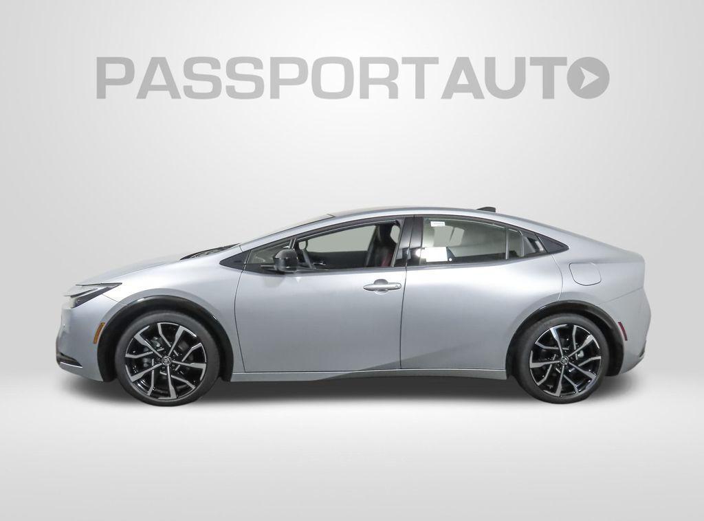 new 2025 Toyota Prius Plug-In Hybrid car, priced at $39,212